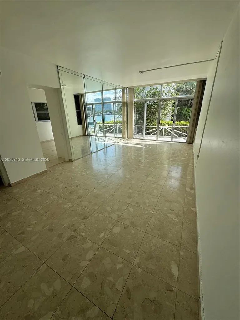 10281 E Bay Harbor Drive Bay Harbor Islands FL 33154