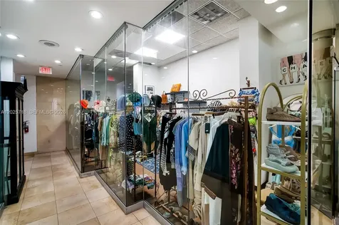 19201 Collins Avenue Sunny Isles Beach FL 33160
