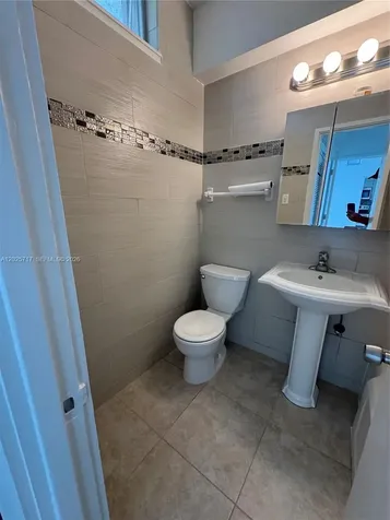 10281 E Bay Harbor Drive Bay Harbor Islands FL 33154