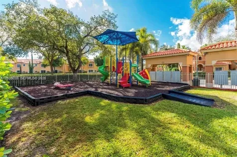 4913 N Harbor Isles Drive Dania Beach FL 33312