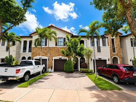 3054 NW 103rd Path Doral FL 33172