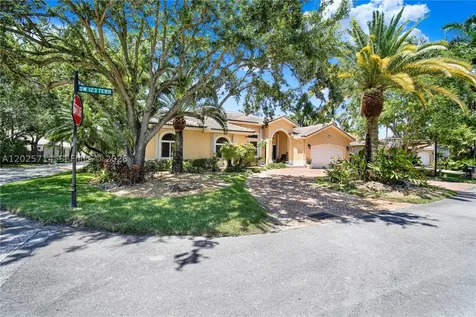 9563 SW 123rd Terrace Miami FL 33176