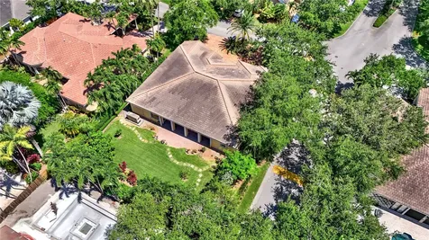 9563 SW 123rd Terrace Miami FL 33176