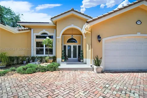 9563 SW 123rd Terrace Miami FL 33176