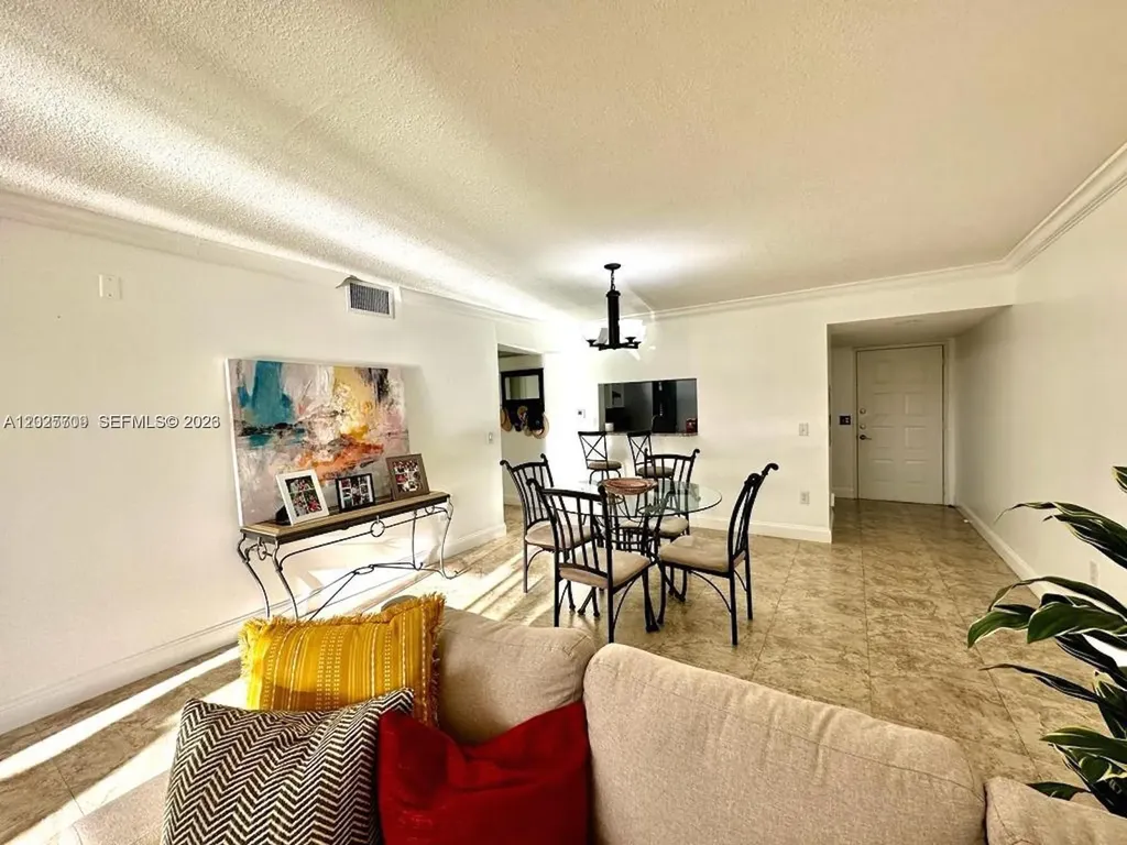 850 SW 138th Avenue Pembroke Pines FL 33027