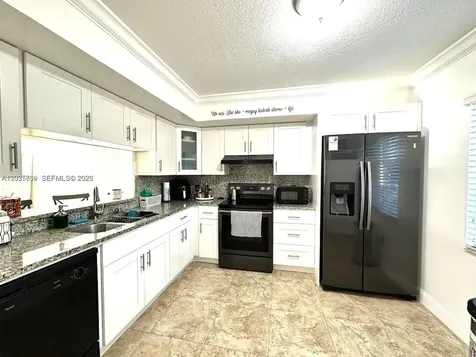 850 SW 138th Avenue Pembroke Pines FL 33027