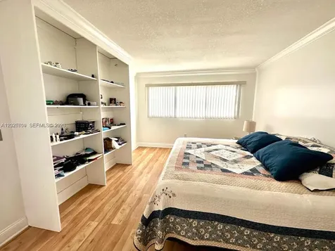 850 SW 138th Avenue Pembroke Pines FL 33027