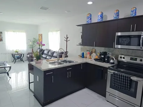 5308 NW 29th Avenue Miami FL 33142