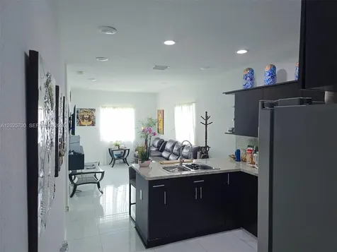 5308 NW 29th Avenue Miami FL 33142