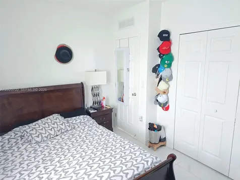 5308 NW 29th Avenue Miami FL 33142