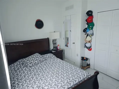 5308 NW 29th Avenue Miami FL 33142