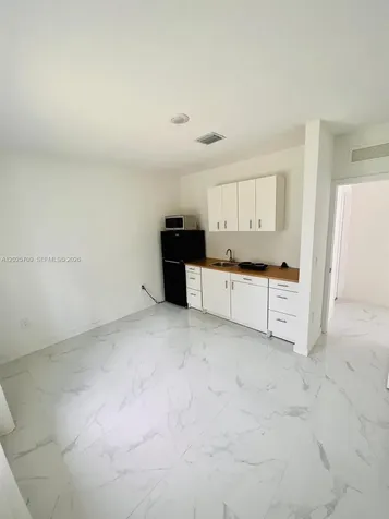 5308 NW 29th Avenue Miami FL 33142