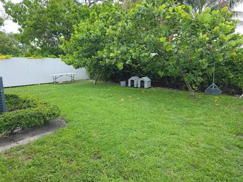 5308 NW 29th Avenue Miami FL 33142