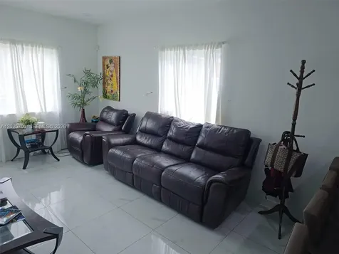 5308 NW 29th Avenue Miami FL 33142