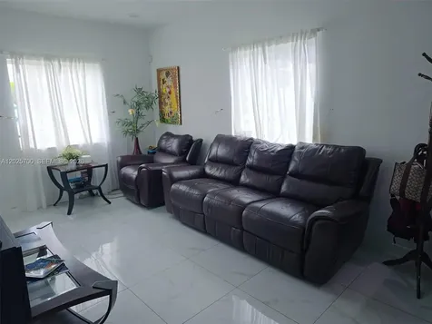 5308 NW 29th Avenue Miami FL 33142