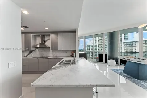 5959 Collins Avenue Miami Beach FL 33140