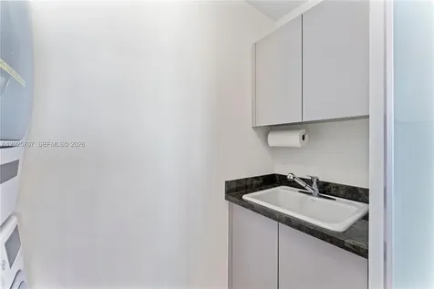 5959 Collins Avenue Miami Beach FL 33140