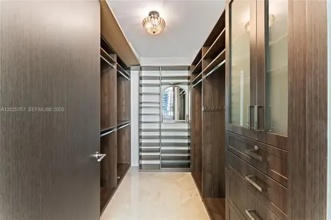 5959 Collins Avenue Miami Beach FL 33140