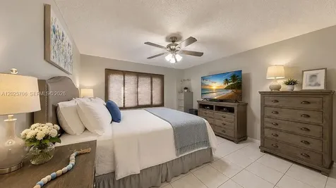 1633 Greer Avenue Homestead FL 33035