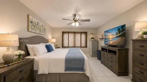 1633 Greer Avenue Homestead FL 33035