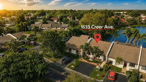 1633 Greer Avenue Homestead FL 33035
