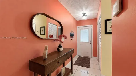 1633 Greer Avenue Homestead FL 33035