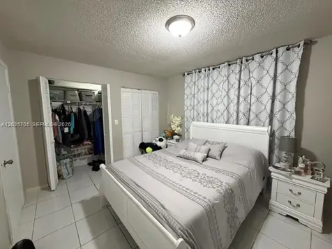 4424 W 12th Lane Hialeah FL 33012