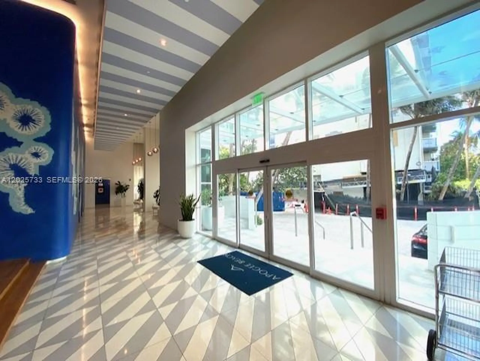 3951 S Ocean Drive Hollywood FL 33019