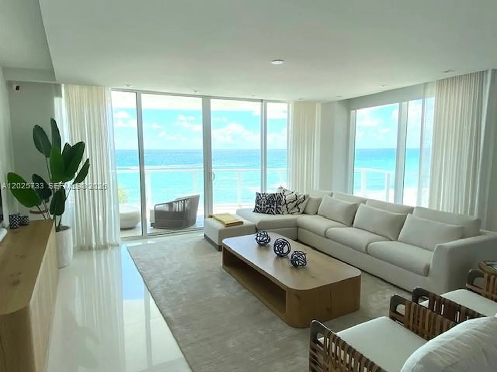 3951 S Ocean Drive Hollywood FL 33019