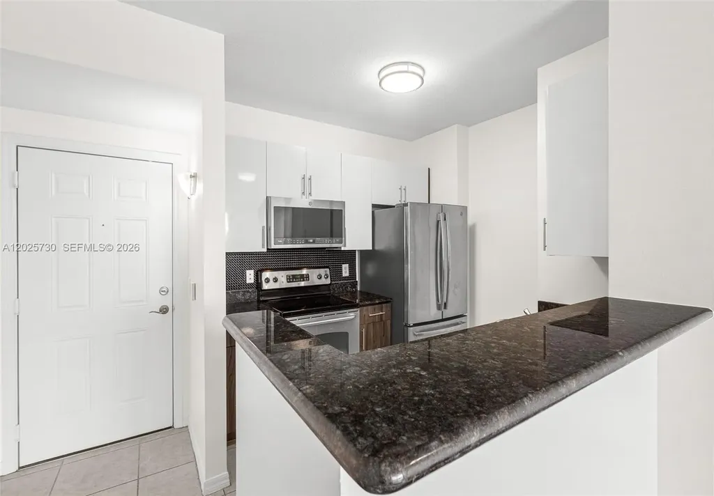 2421 NE 65th Street Fort Lauderdale FL 33308