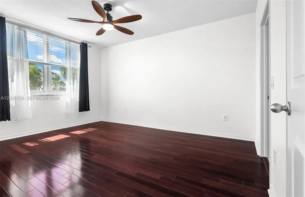 2421 NE 65th Street Fort Lauderdale FL 33308