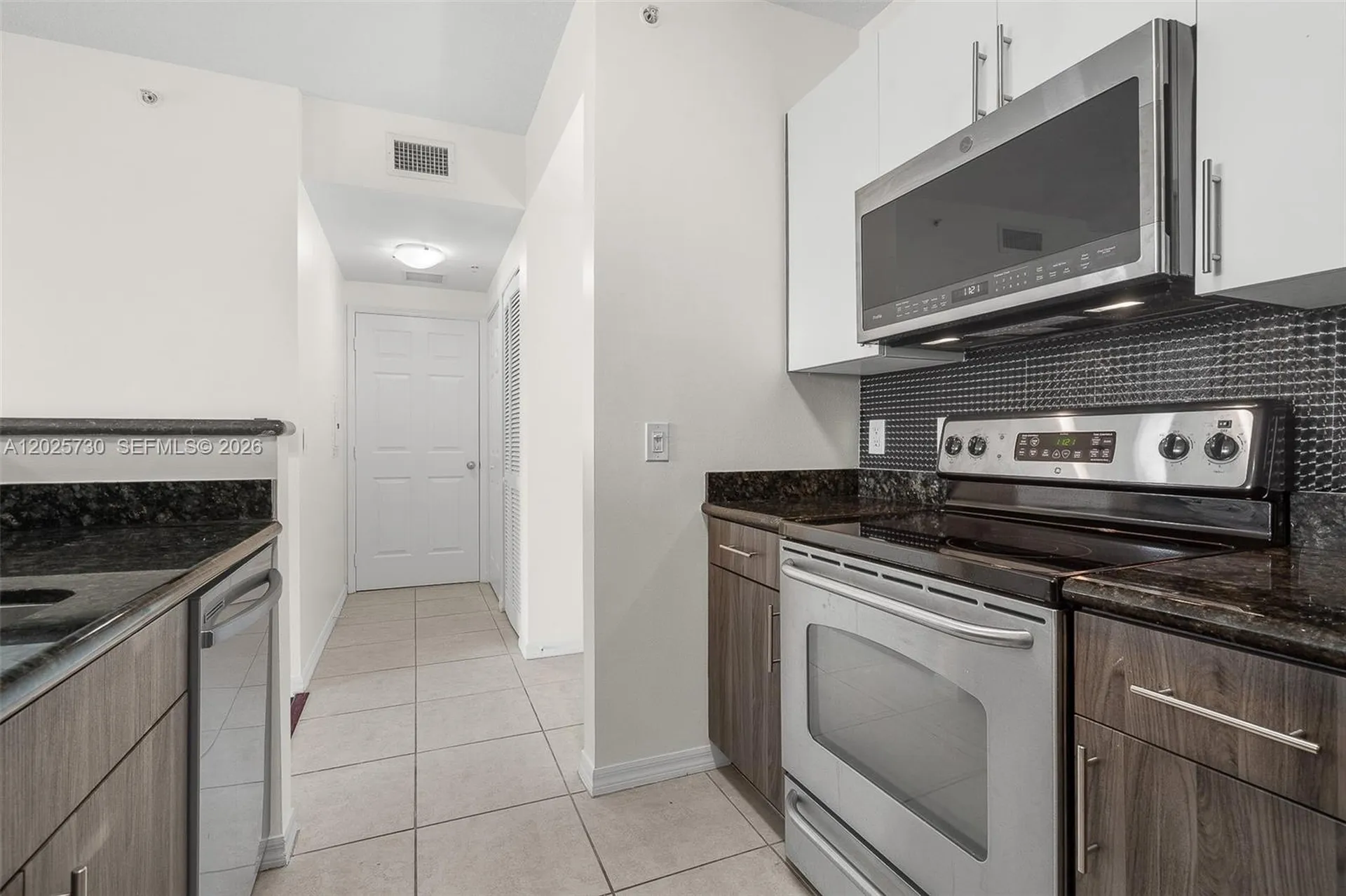 2421 NE 65th Street Fort Lauderdale FL 33308