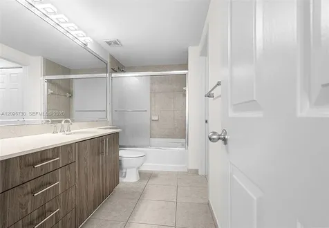 2421 NE 65th Street Fort Lauderdale FL 33308