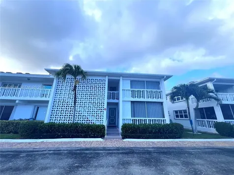4201 S Ocean Boulevard South Palm Beach FL 33480