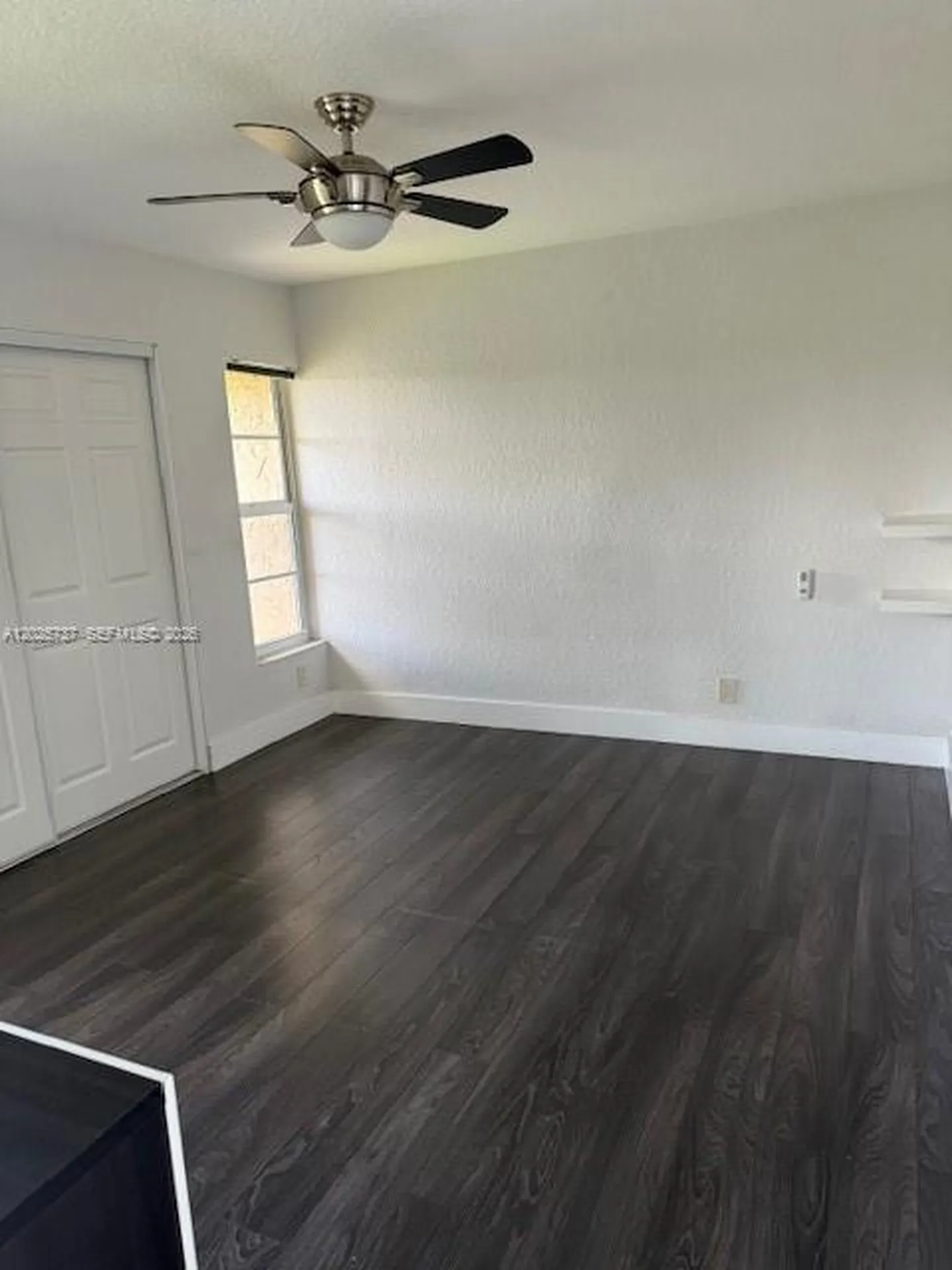 922 Twin Lake Drive Coral Springs FL 33071