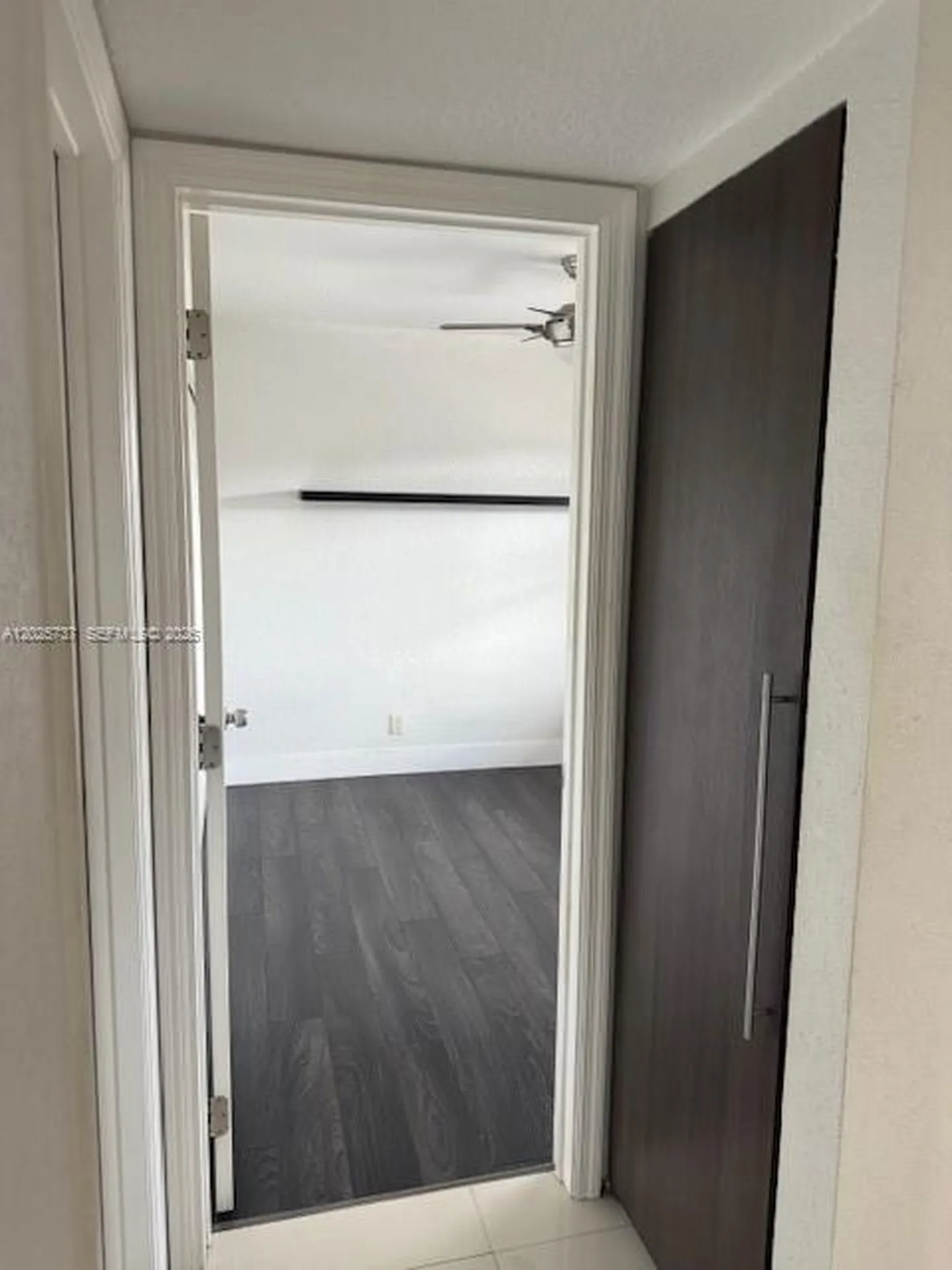922 Twin Lake Drive Coral Springs FL 33071