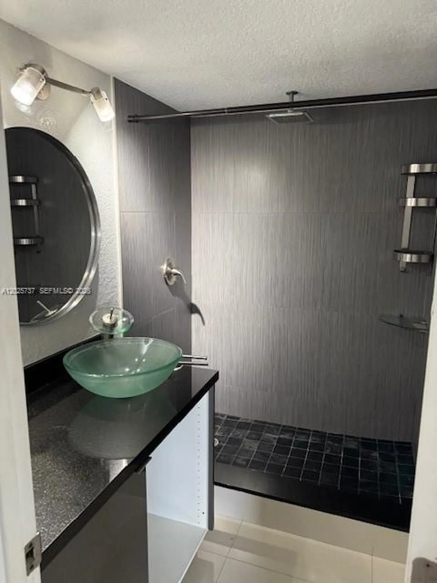 922 Twin Lake Drive Coral Springs FL 33071