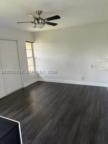 922 Twin Lake Drive Coral Springs FL 33071