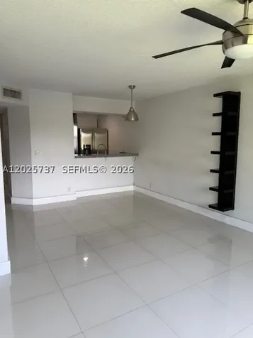 922 Twin Lake Drive Coral Springs FL 33071