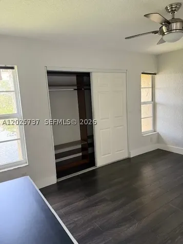 922 Twin Lake Drive Coral Springs FL 33071