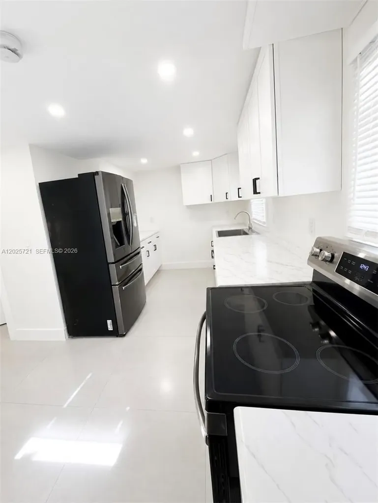 4125 N 32nd Court Hollywood FL 33021
