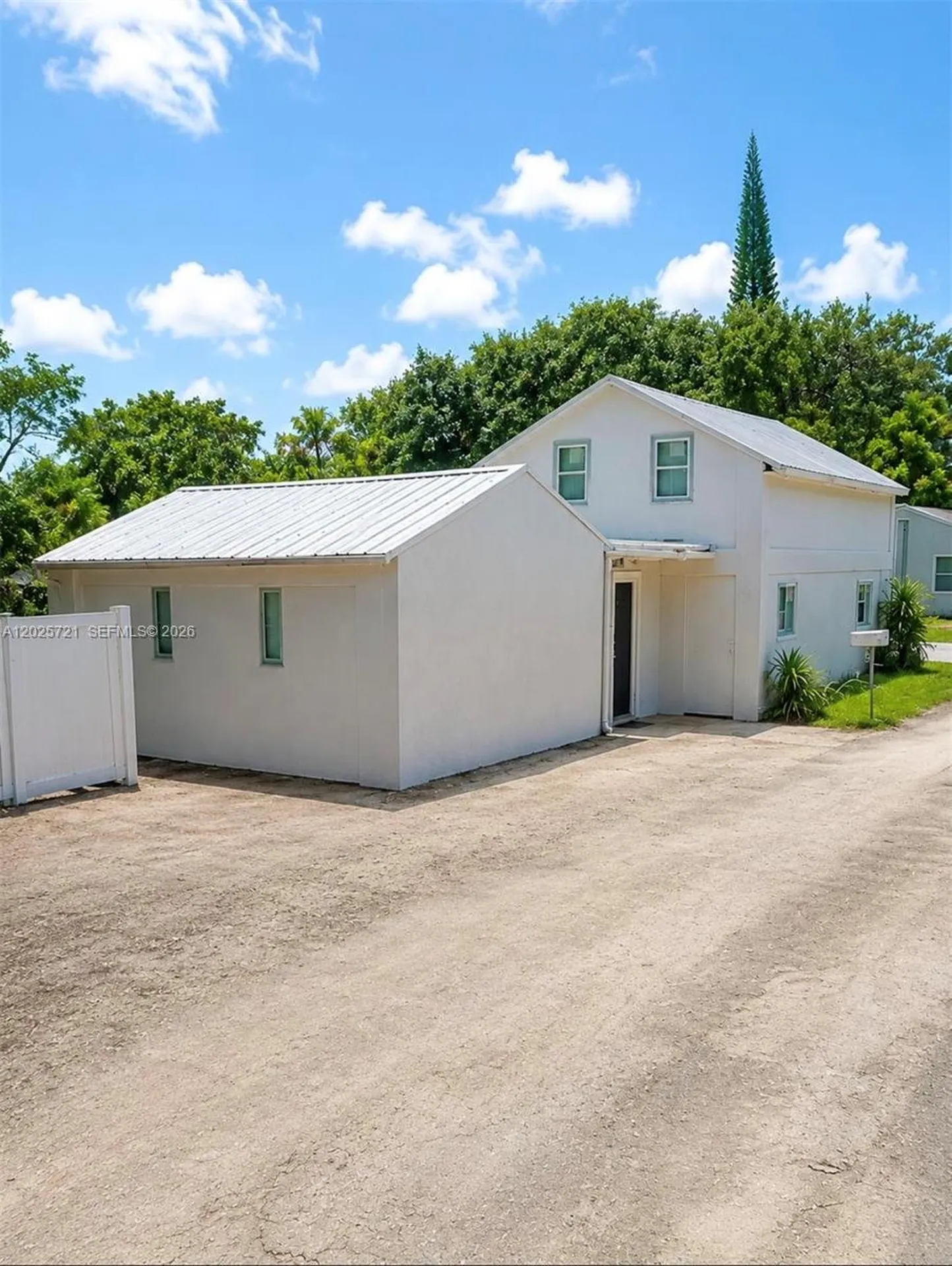 4125 N 32nd Court Hollywood FL 33021