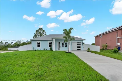 546 E Louisville Street Lehigh Acres FL 33974