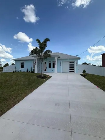 546 E Louisville Street Lehigh Acres FL 33974