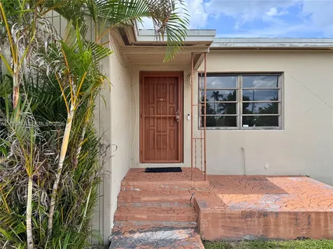 1375 NE 130th Street North Miami FL 33161