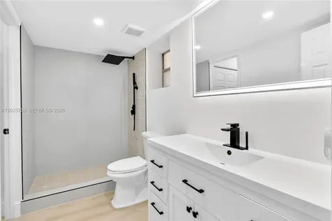 410 SE 2nd Street Hallandale Beach FL 33009