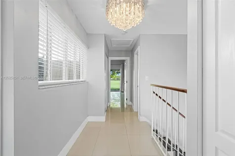 14357 Kendale Lakes Circle Miami FL 33183