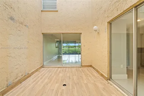 14357 Kendale Lakes Circle Miami FL 33183