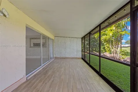 14357 Kendale Lakes Circle Miami FL 33183