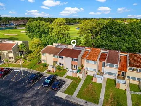 14357 Kendale Lakes Circle Miami FL 33183